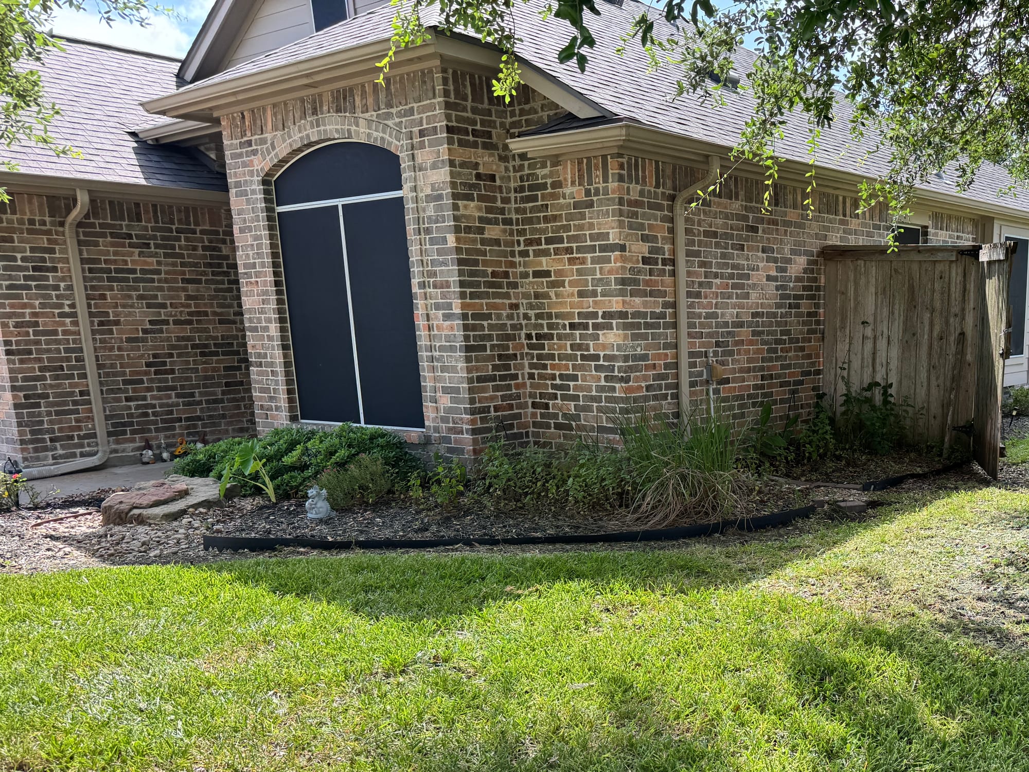 Landscape Bed Detail in Residential property